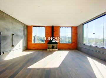 Apartamento · 186m² · 3 Quartos · 2 Vagas · Casa em Condomínio / 3 Quartos / 1 Suíte / 2 Vagas / Verdes Campos / Porto Alegr