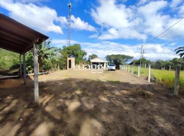 Terreno · 765m² · Terreno no bairro Lageado com 2 casas de 1 dormitório