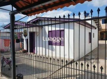 Casa · 300m² · 7 Quartos · 2 Vagas · Vende terreno 300m², 3 casas, casa da frente 2 dormitórios, sobrado nos fundos p