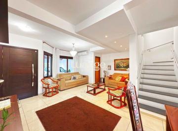 Casa · 181m² · 3 Quartos · 2 Vagas · Casa semi mobiliada 3 quartos, suíte, 2 vagas no bairro Jardim Planalto