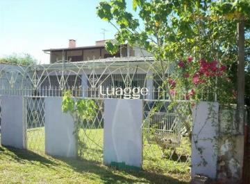 Casa · 185m² · 3 Quartos · 2 Vagas · Casa a venda no bairro Ponta Grossa com 3 quartos / 1 suite / 2 banheiros / 2 va