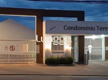 Casa · 45m² · 2 Quartos · 1 Vaga · Casa em condomínio de 2 quartos, 1 vaga de garagem em Cachoeirinha.