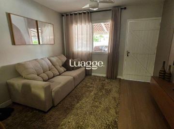 Casa · 103m² · 2 Quartos · 2 Vagas · Casa com 2 dormitórios e 2 vagas de garagem em Canoas.
