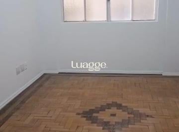 Apartamento · 143m² · 4 Quartos · Apartamento com 4 quartos, 3 banheiros no Bairro Centro Historico.