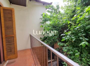 Casa · 168m² · 4 Quartos · 2 Vagas · Casa estilo sobrado para venda de 3 dormitórios com 2 vagas de garagem no bair