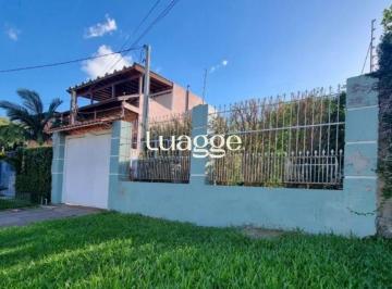 Casa · 174m² · 3 Quartos · 3 Vagas · Casa sobrado no bairro Cristal de 3 domitórios e 3 vagas