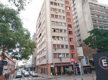 Apartamento · 24m² · JK recém reformado, 2 piso, elevador, andradas esquina com Bento Martins, centro