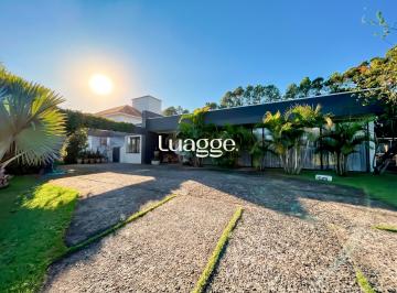 Casa · 289m² · 3 Quartos · 4 Vagas · Linda Residência com 3 amplas suítes no Terra Ville.