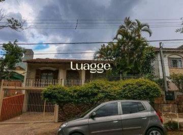 Casa · 230m² · 4 Quartos · 3 Vagas · Casa sobrado no Jardim do Salso de 4 dormitórios e 3 vagas