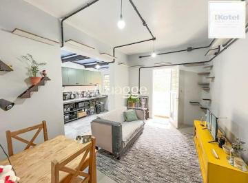 Apartamento · 55m² · 2 Quartos · Apartamento de 2 quartos no bairro Menino Deus em Porto Alegre