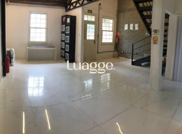 Casa · 120m² · 3 Quartos · 2 Vagas · Casa com 3 Quartos e 2 banheiros à Venda, 80 m² por R$ 880.000 Passo Dareia