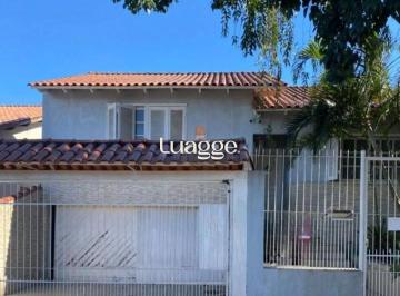 Casa · 125m² · 3 Quartos · 2 Vagas · Casa com Duas Residências e Pátio Amplo no Bairro Tranquilo
