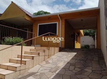 Casa · 300m² · 2 Quartos · 6 Vagas · Casa 2 quartos, suíte, cozinha grande, lavanderia, aquecimento a gas, pátio gran