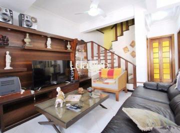 Casa · 260m² · 4 Quartos · 3 Vagas · Casa para Venda - 259.5m², 4 dormitórios, sendo 1 suites, 3 vagas - Teresópolis
