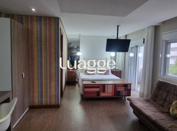 Sala-Dormitório · Apartamento tipo estúdio, mobiliado completo, no coração do Bairro Moinhos de Ve