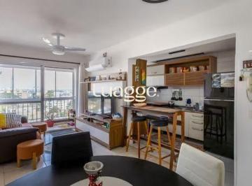 Apartamento · 58m² · 2 Quartos · 1 Vaga · Apartamento de 2 quartos, elevador e 1 vaga de garagem em Canoas.