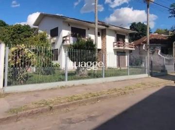 Casa · 352m² · 4 Quartos · 8 Vagas · Casa Ampla no Jardim Carvalho com 4 dormitórios
