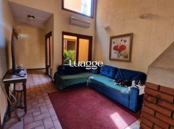 Casa · 228m² · 5 Quartos · 3 Vagas · Casa à venda - em Partenon