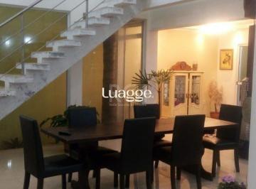 Casa · 300m² · 3 Quartos · 6 Vagas · Casa para Venda - 300m², 3 dormitórios, sendo 3 suites, 6 vagas - São Lucas