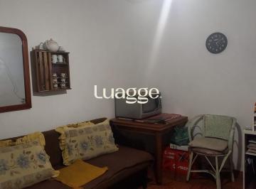 Casa · 70m² · 2 Quartos · 2 Vagas · CASA AMPLA, 2 DORMITÓTIOS, 1SUÍTE, SALA, COZINHA, BANHEIRO SOCIAL , 2 VAGAS DE G