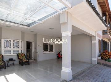 Casa · 208m² · 4 Quartos · 2 Vagas · Casa Sobrado de 3 dormitórios com suíte, 2 vagas, piscina e sótão no Ecoville