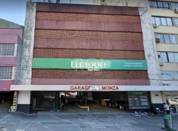 Apartamento · 14m² · Box de garagem no Centro