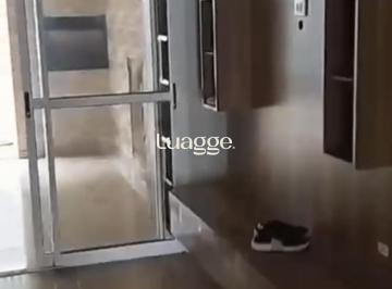 Casa · 73m² · 2 Quartos · 1 Vaga · Casa 2 quartos e 73m² à venda em condomínio no Jardim Algarve, Alvorada.