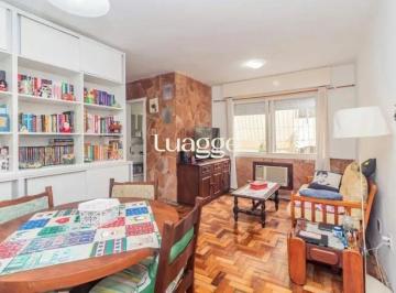 Apartamento · 58m² · 2 Quartos · Apartamento com 2 quartos e 58m² à venda em Passo da Areia, Porto Alegre.