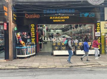 Comercial · 2000m² · 1 Quarto · Loja com 4 andares no coração da voluntários