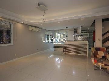 Casa · 217m² · 3 Quartos · 4 Vagas · Casa em Bairro exclusivo e condominio fechado com infra estrutura