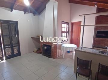 Apartamento · 140m² · 2 Quartos · Cobertura com 2 dormitórios no bairro Petrópolis