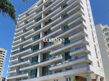 Apartamento · 76m² · 3 Quartos · 2 Vagas · Amplo Apartamento de 3 Dormitórios com 151m² no Centro de Torres