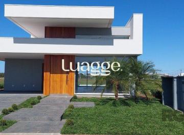 Casa · 184m² · 3 Quartos · 2 Vagas · Casa em condomínio com 3 dormitórios, sendo todos suítes em Torres