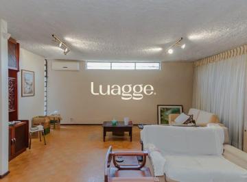 Casa · 279m² · 3 Quartos · 2 Vagas · Casa com 3 dormitórios com 279.5m², no bairro Três Figueiras