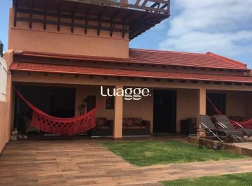 Casa · 300m² · 3 Quartos · 1 Vaga · Casa à venda - em Nordeste
