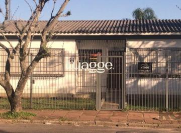 Casa · 80m² · 3 Quartos · Casa de 80m² localizada no bairro Passo das Pedras.