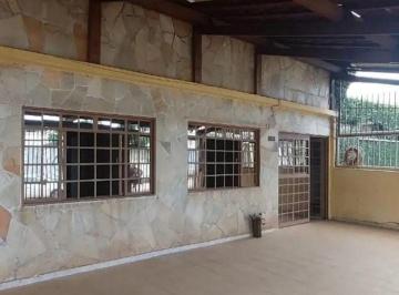 Casa de 3 quartos, Taguatinga · TAGUATINGA QNA 52 CASA DE 300 m² COM 3 QUARTOS 2 SUÍTES 4 VAGAS