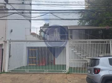 Foto 01 · Imperdível Casa Comercial à Venda em Vila Clementino, São Paulo-SP: 7 Salas, 3 Banheiros, 2 Vagas de
