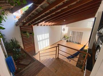 Casa de 3 quartos, Campo Limpo Paulista · Casa a venda no Parque Internacional em Campo Limpo Paulista