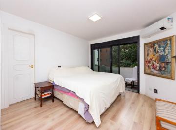 9d263218-68c0-4558-8797-114224f1792f · Espetacular duplex para venda em Campo Belo com 4 quartos, sendo 4 suítes, 254m²