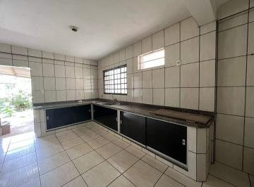 Casa · 300m² · 4 Quartos · 1 Vaga · Casa Residencial com 04 quartos em Itaúna!!