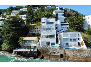 Casa · 334m² · 4 Quartos · 1 Vaga · Apartamento Frente-Mar no Condomínio Península – Piscina Privativa Debruçada sobre o Oceano