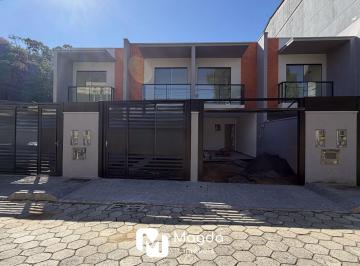 Casa · 130m² · 3 Quartos · 2 Vagas · Casa à venda no bairro Água Verde - Blumenau/SC