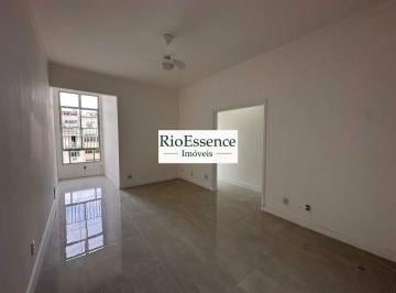 Apartamento · 78m² · 3 Quartos · 1 Vaga · Apartamento residencial de fundos em Copacabana – 3 quartos, 1 suíte, 78m²