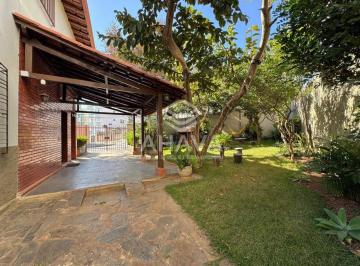 Casa · 359m² · 4 Quartos · 2 Vagas · Casa á Venda 4 Quartos sendo 2 Suítes 2 vagas com cobertura- Próximo a Isabel Bueno;