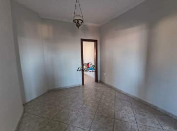 Casa · 75m² · 2 Quartos · 1 Vaga · Casa para Aluguel no Centro dSete Lagoas