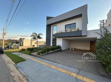 Casa · 240m² · 3 Quartos · 4 Vagas · Casa à venda no bairro Jardins Bolonha - Senador Canedo/GO