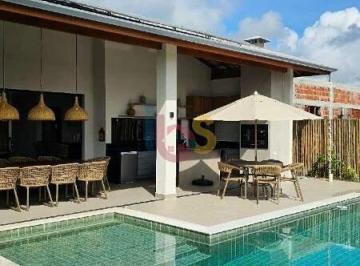 Casa · 320m² · 4 Quartos · 3 Vagas · Alugo Casa em Condomínio Fechado à 100m da Praia