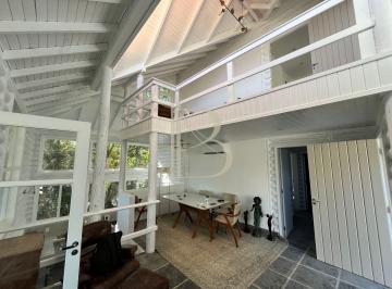 Casa de 4 quartos, Florianópolis · Casa Sambaqui 4 dormitórios - Florianópolis