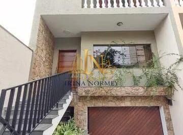 Casa · 257m² · 3 Quartos · 5 Vagas · Sobrado á venda 2 doemitorios 1 suite no Bairro Santa Maria, São Caetano do Sul/SP